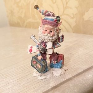 VINTAGE 1987 & RARE Enesco North Pole Village Skids Collectible. NEVER USED